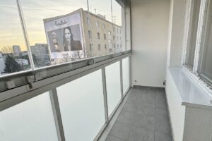 Predaj 3 izbový byt, pôvodný stav, loggia, Martinčekova ulica, Bratislava - Ružinov (4)