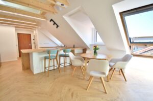 Predaj 3 izbový byt, 96m², Rekonštrukcia (2035), Smart Home, Svätý Júr