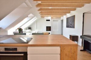 Predaj 3 izbový byt, 96m², Rekonštrukcia (2039), Smart Home, Svätý Júr