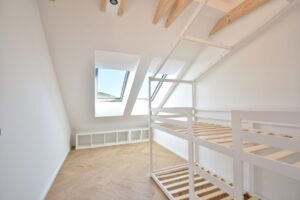 Predaj 3 izbový byt, 96m², Rekonštrukcia (2047), Smart Home, Svätý Júr