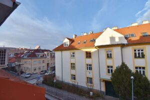 Prenájom 2 izbový byt Osadná ulica Bratislava Nové Mesto (12)