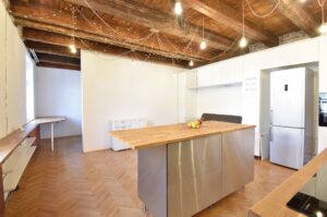 Prenájom 2 izbový byt Osadná ulica Bratislava Nové Mesto (7)