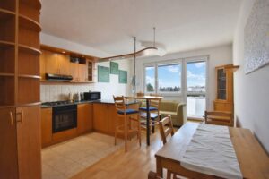 Prenájom 3 izbový byt Mierova ulica Bratislava Ružinov (1)