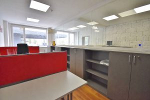 Prenájom reprezentatívny obchodno-kancelársky priestor, 254 m², Galvaniho ulica, Bratislava – Ružinov (12)