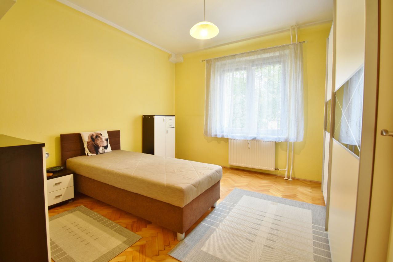 Predaj 3 izbový byt, 77,67 m², Sklenárova ulica, Bratislava – Ružinov (11)