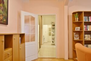 Predaj 3 izbový byt, 77,67 m², Sklenárova ulica, Bratislava – Ružinov (8)